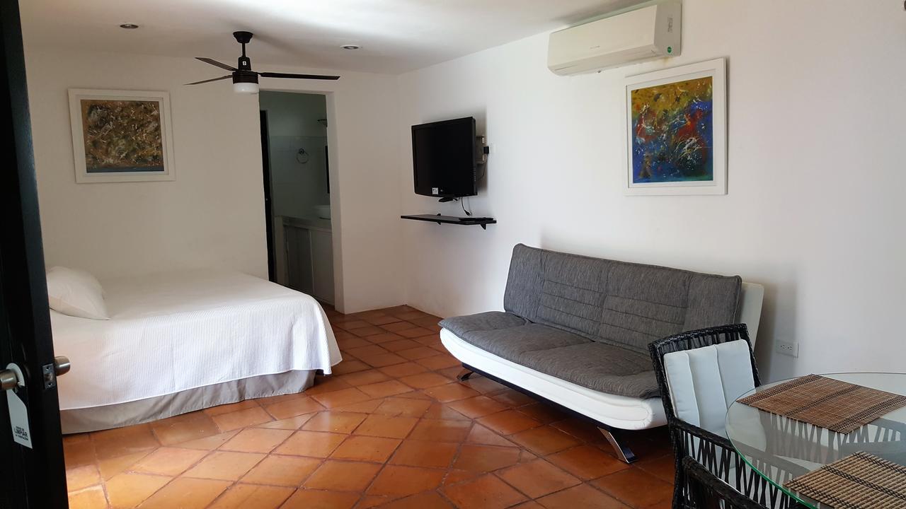 Suites Rosas Cancún Buitenkant foto